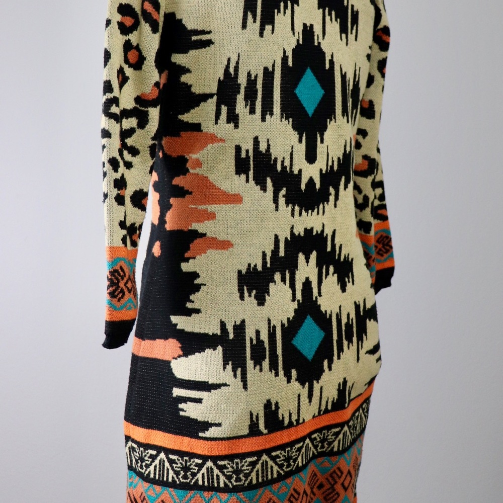 FLYING TOMATO Aztec Pattern Sweater Dress (B) - Picture 4 of 7